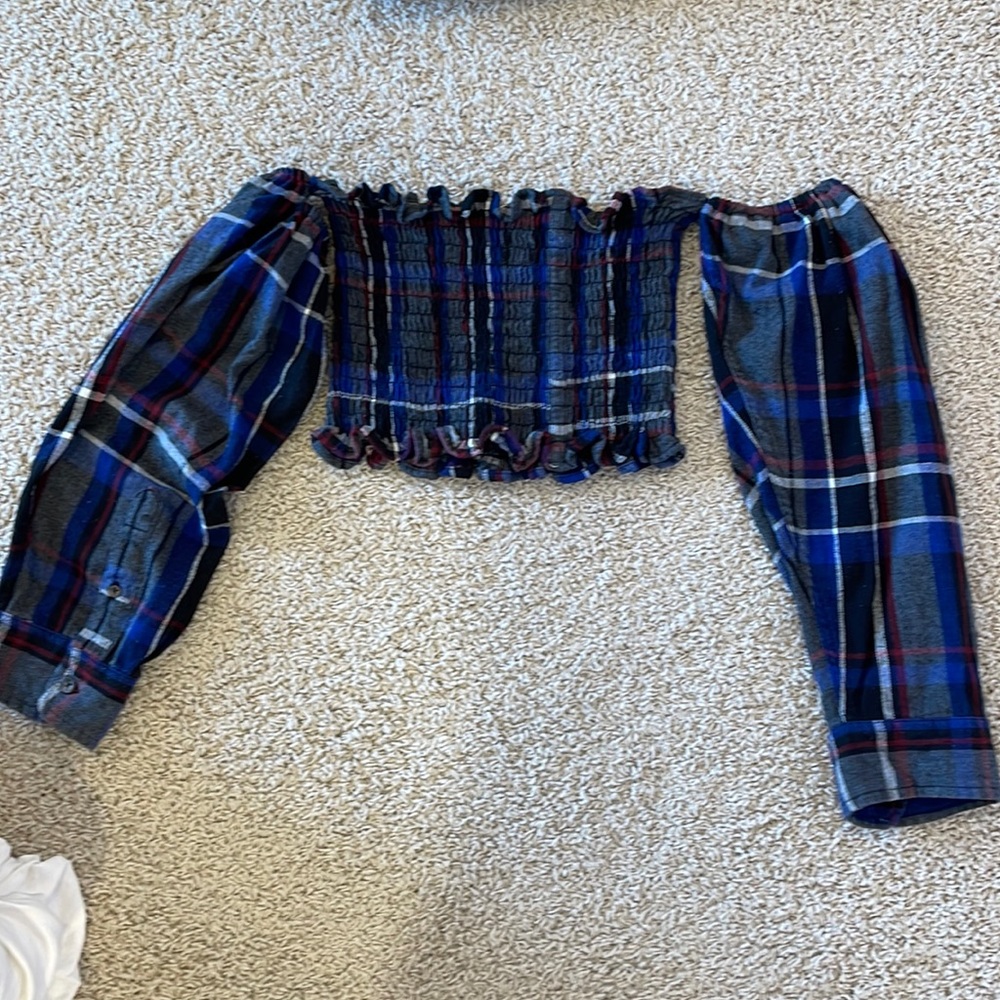 Plaid off the shoulder crop top. Size small. Got from LF
